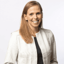 photo of Kristin Naragon